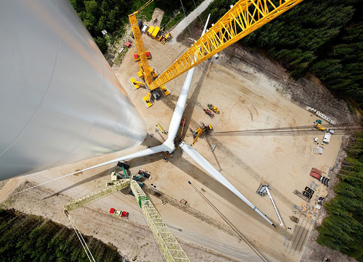 Китай запускает гигантскую ветровую турбину с размахом лопастей 210 м